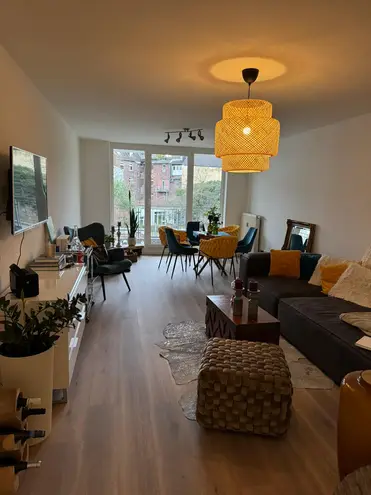 2 Zimmer Wohnung mit 64 m² in Düsseldorf – Bild 1