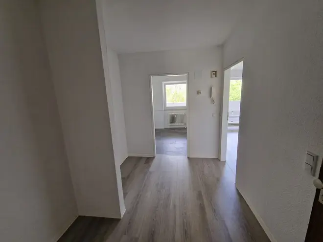1 Zimmer Wohnung mit 44 m² in Saarbrücken – Bild 2