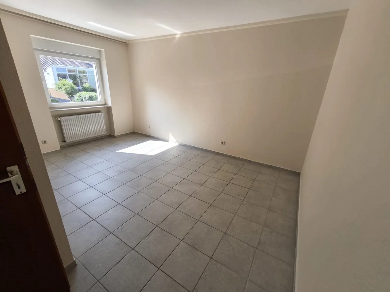 5 Zimmer Wohnung mit 90 m² in Homburg – Bild 9
