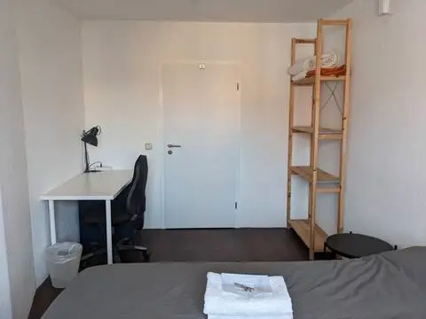 WG-Zimmer mit 10 m² in Saarbrücken – Bild 2