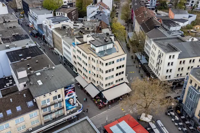 9 Zimmer Wohnung mit 251 m² in Bochum – Bild 1