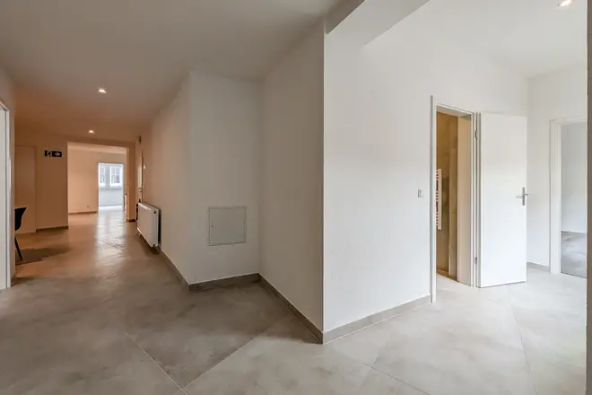 9 Zimmer Wohnung mit 251 m² in Bochum – Bild 2
