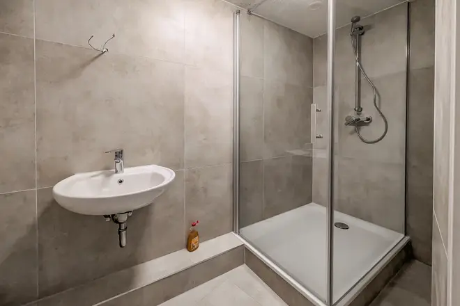 9 Zimmer Wohnung mit 251 m² in Bochum – Bild 4