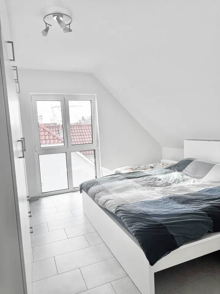 6 Zimmer Wohnung mit 112 m² in Reutlingen – Bild 8