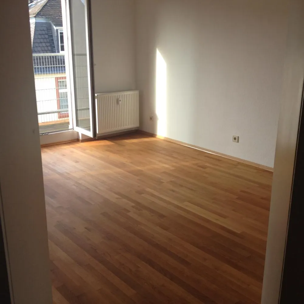 3 Zimmer Wohnung mit 78 m² in Frankfurt am Main – Bild 6