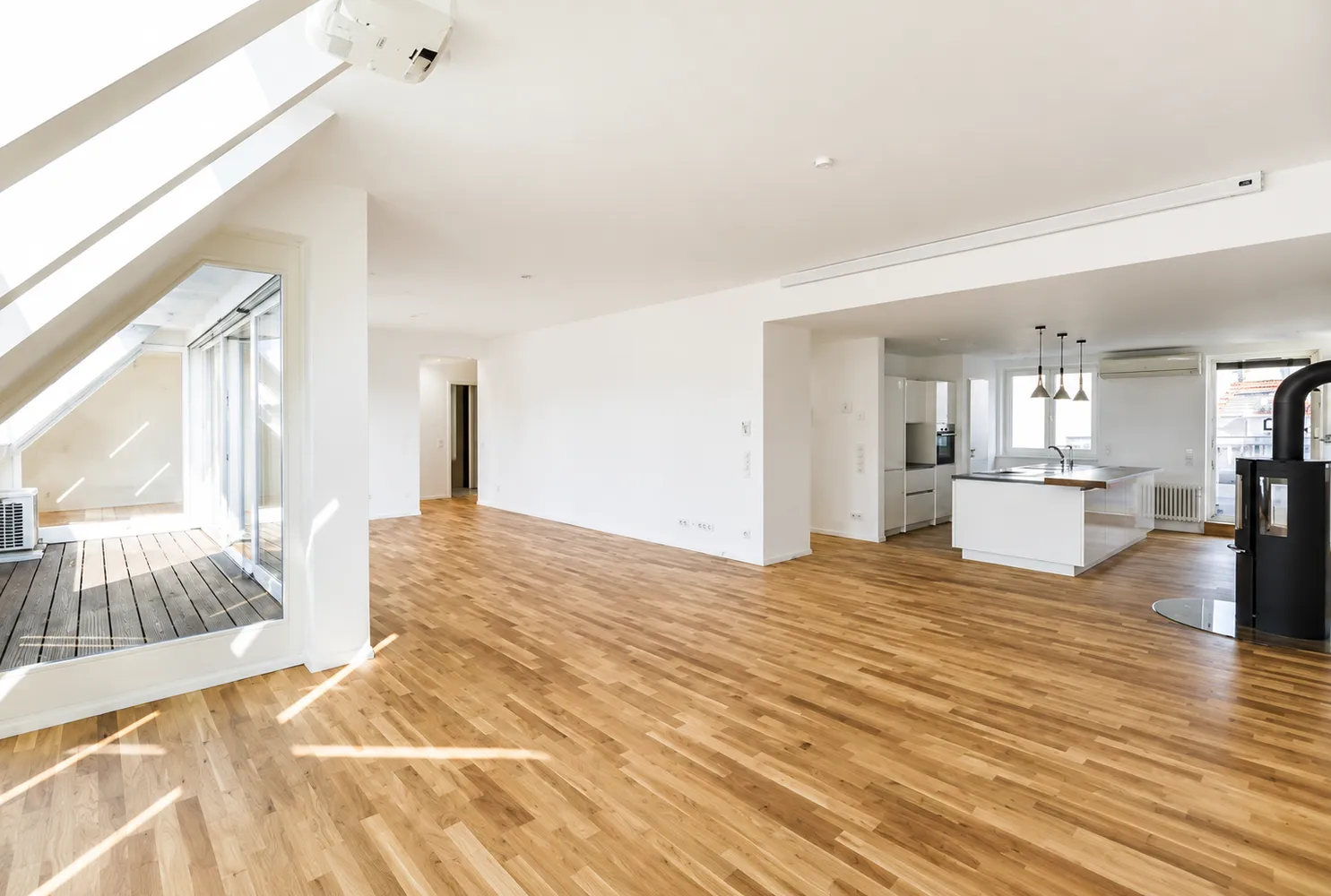3 Zimmer Wohnung mit 144 m² in Berlin – Bild 4