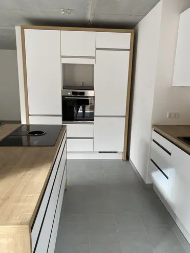 4 Zimmer Wohnung mit 111 m² in Saarbrücken – Bild 2