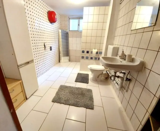 WG-Zimmer mit 90 m² in Würzburg – Bild 9