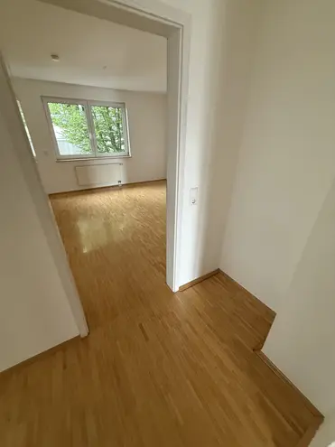 4 Zimmer Wohnung mit 116 m² in Wiesbaden – Bild 6