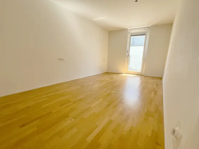 2 Zimmer Wohnung mit 100 m² in Stuttgart – Bild 5