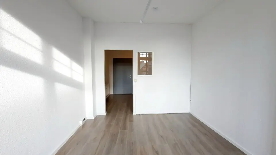 5 Zimmer Wohnung mit 156 m² in Aschersleben – Bild 5