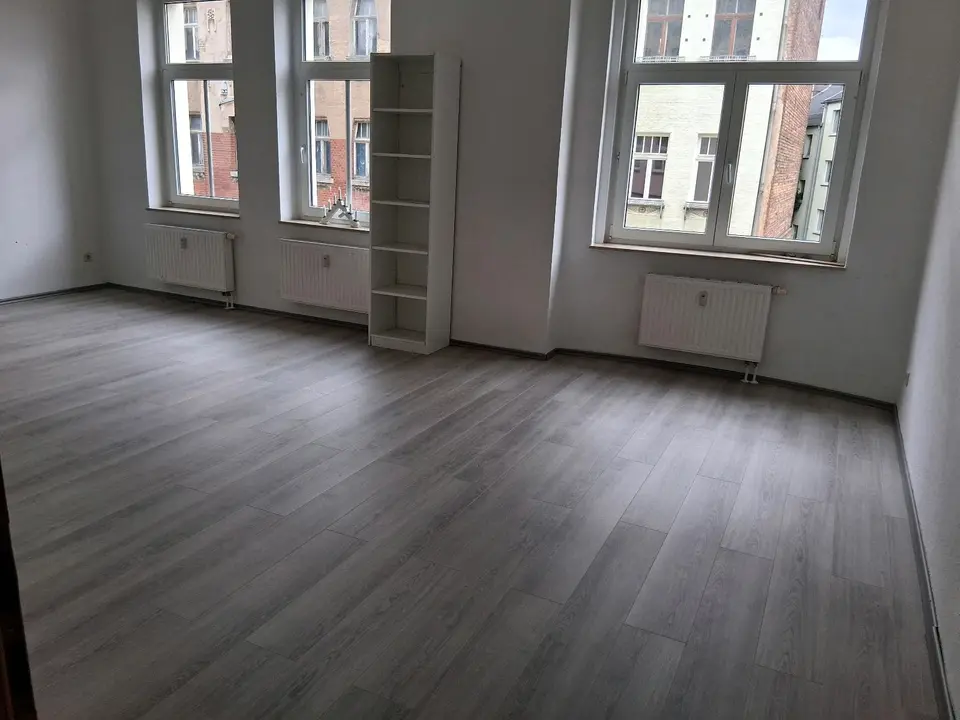2 Zimmer Wohnung mit 60 m² in Plauen – Bild 1