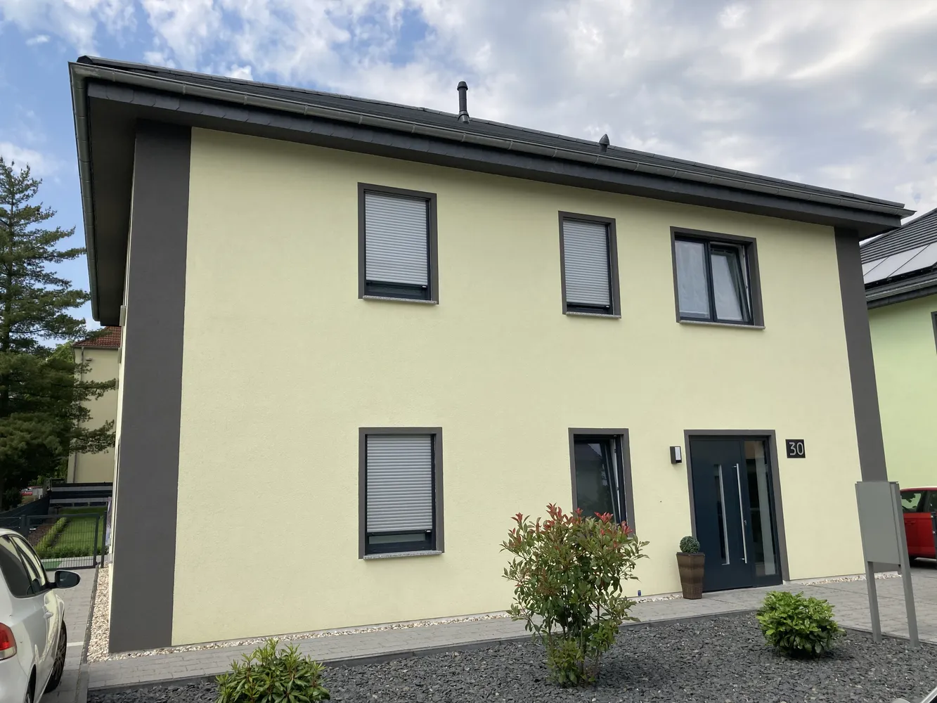 4 Zimmer Wohnung mit 114 m² in Dessau-Roßlau – Bild 1