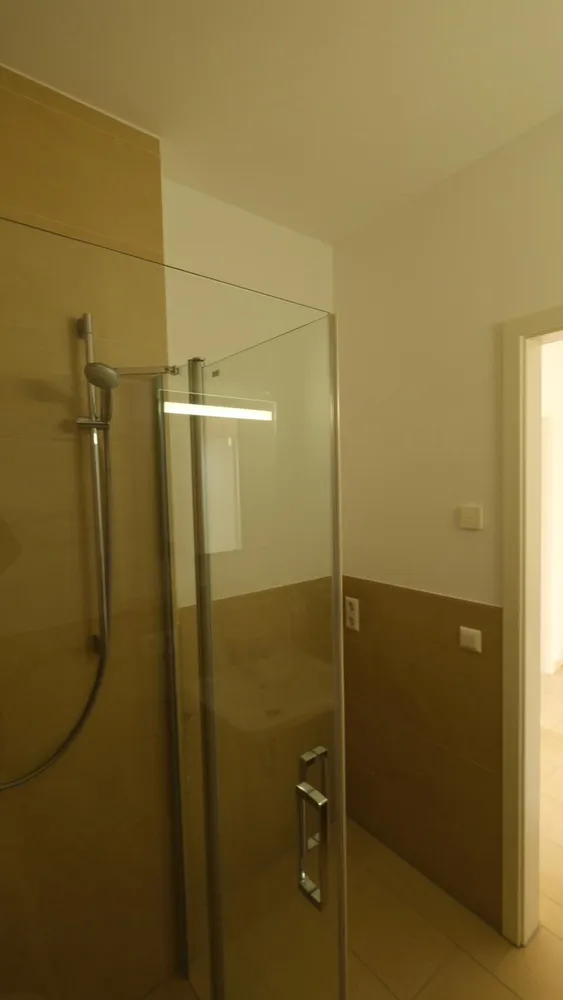 2 Zimmer Wohnung mit 67 m² in Dresden – Bild 9