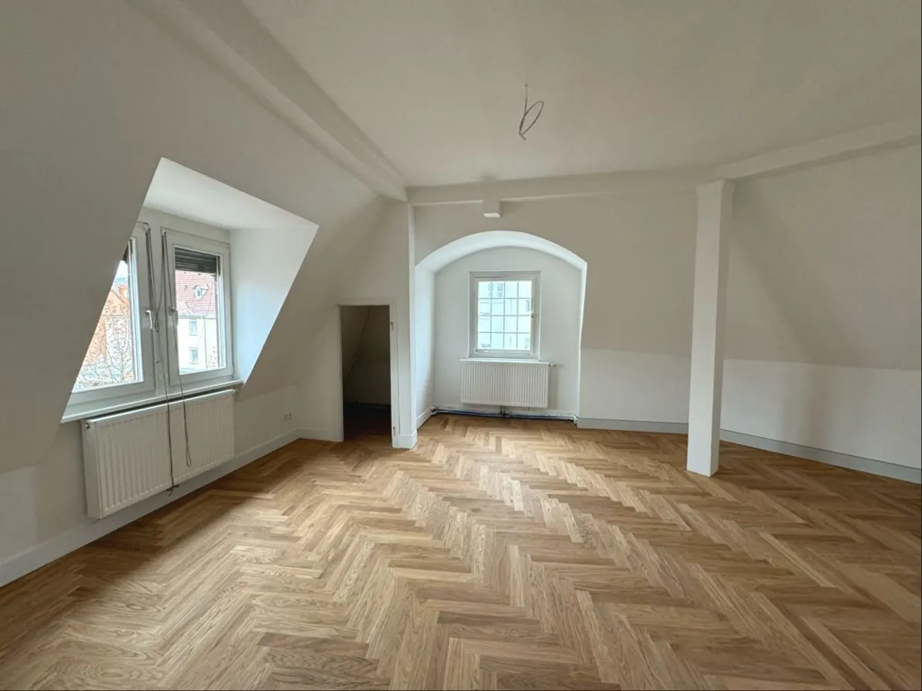 4 Zimmer Wohnung mit 97 m² in Esslingen am Neckar – Bild 1