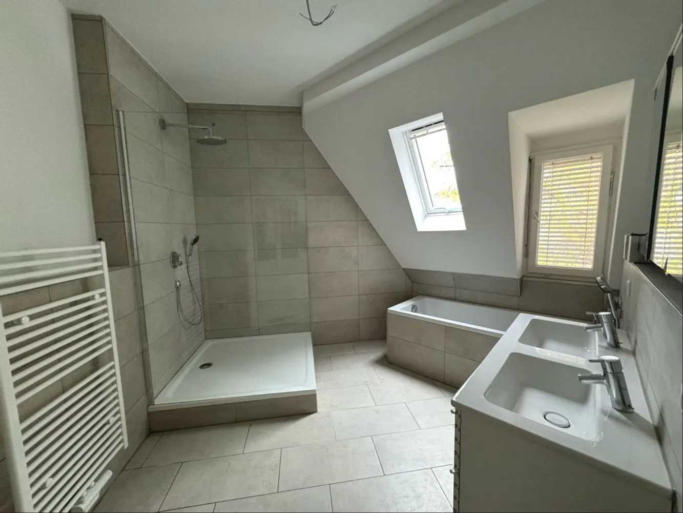 4 Zimmer Wohnung mit 97 m² in Esslingen am Neckar – Bild 8