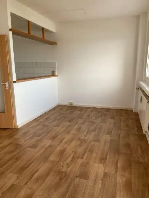 3 Zimmer Wohnung mit 56 m² in Dessau-Roßlau – Bild 2