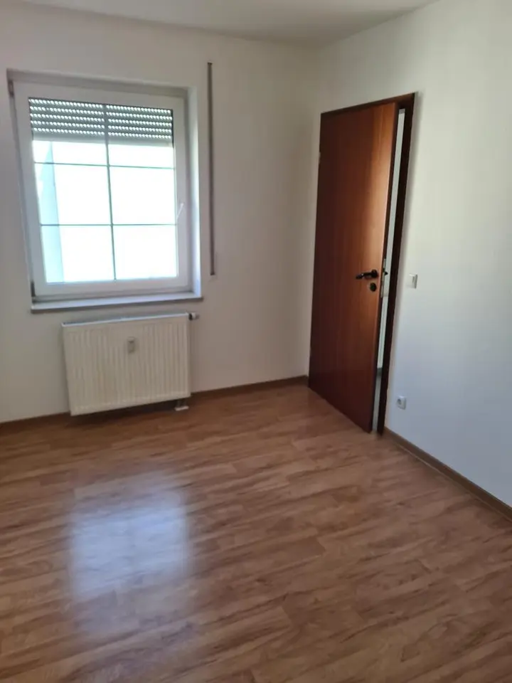2 Zimmer Wohnung mit 44 m² in Plauen – Bild 1