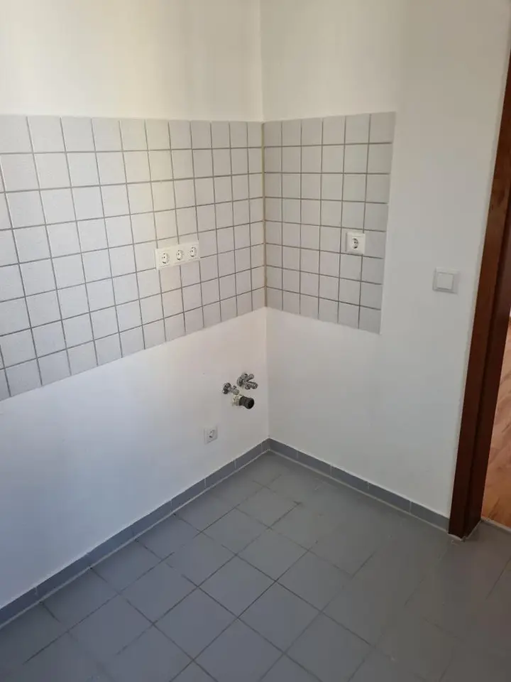2 Zimmer Wohnung mit 44 m² in Plauen – Bild 4