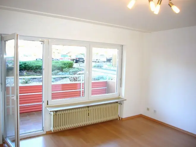 1 Zimmer Wohnung mit 31 m² in Saarbrücken – Bild 2