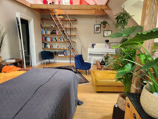 4 Zimmer Wohnung mit 130 m² in Hamburg – Bild 1