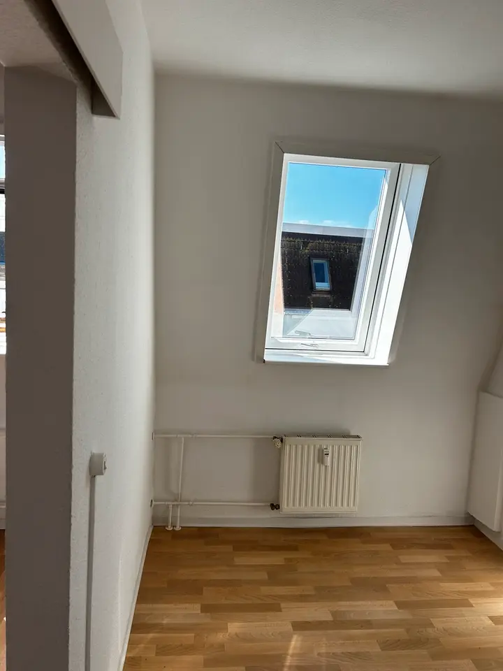 2 Zimmer Wohnung mit 50 m² in Schwerin – Bild 3
