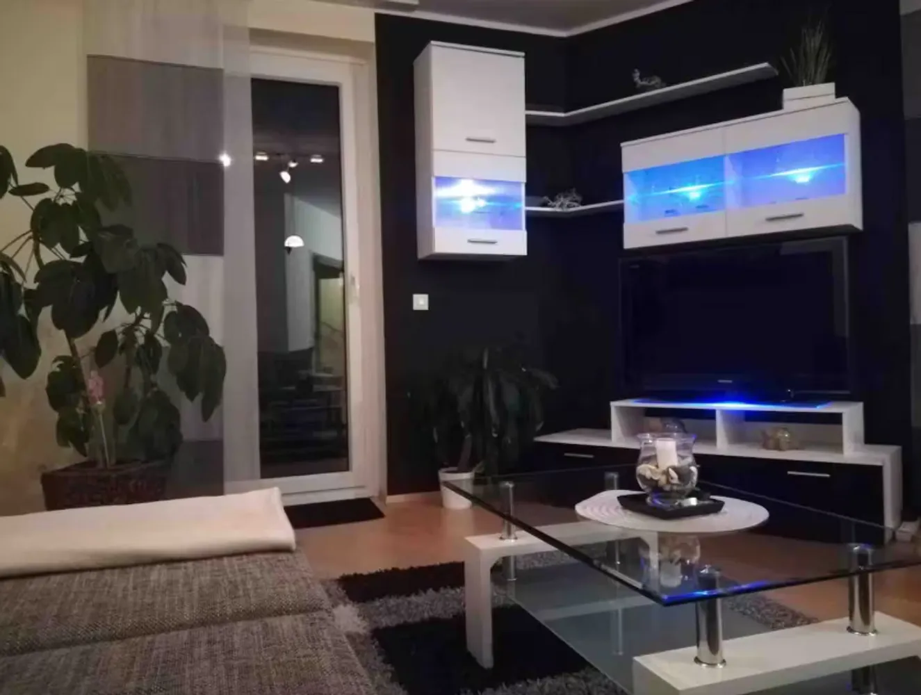 4 Zimmer Wohnung mit 102 m² in Neumünster – Bild 3