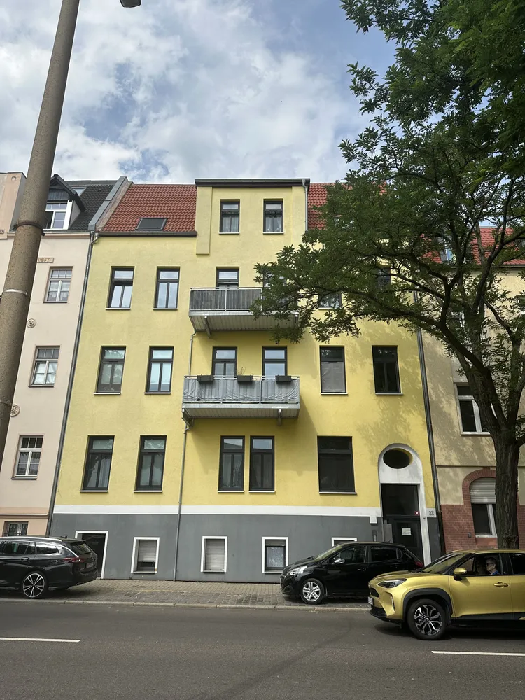 3 Zimmer Wohnung mit 115 m² in Halle (Saale) – Bild 1