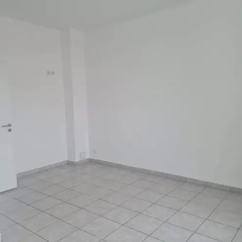 3 Zimmer Wohnung mit 115 m² in Halle (Saale) – Bild 4