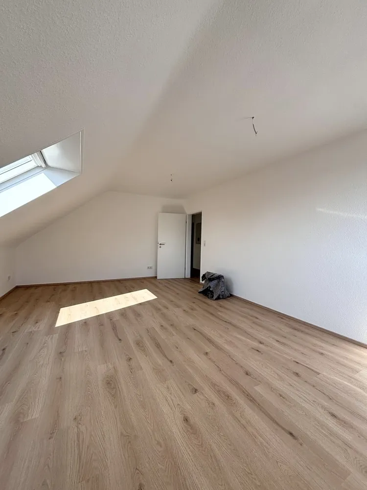 3 Zimmer Wohnung mit 65 m² in Wiesbaden – Bild 3