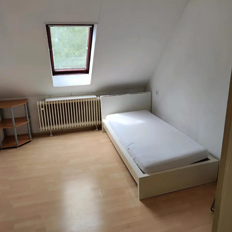 WG-Zimmer mit 18 m² in Karlsruhe – Bild 1