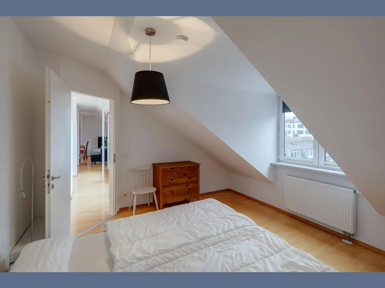 3 Zimmer Wohnung mit 102 m² in München – Bild 4