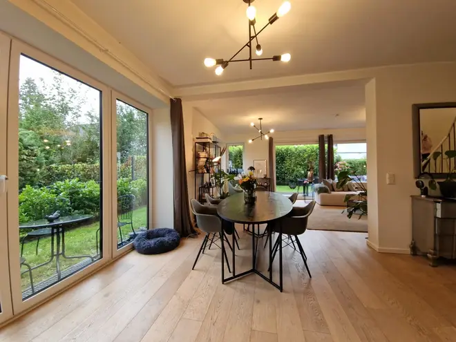 6 Zimmer Haus mit 180 m² in Hamburg – Bild 9
