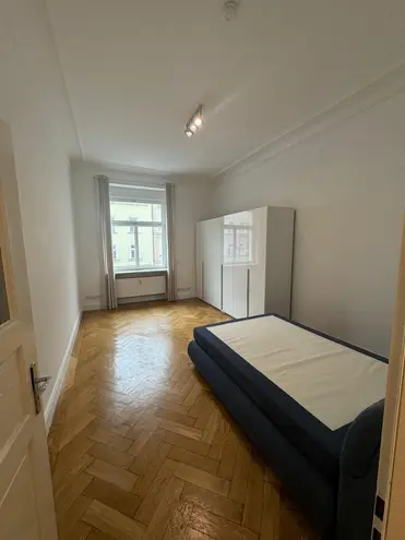 3 Zimmer Wohnung mit 110 m² in München – Bild 5