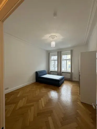 3 Zimmer Wohnung mit 110 m² in München – Bild 6