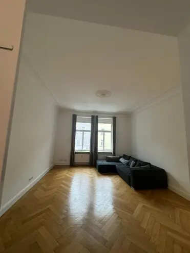3 Zimmer Wohnung mit 110 m² in München – Bild 7