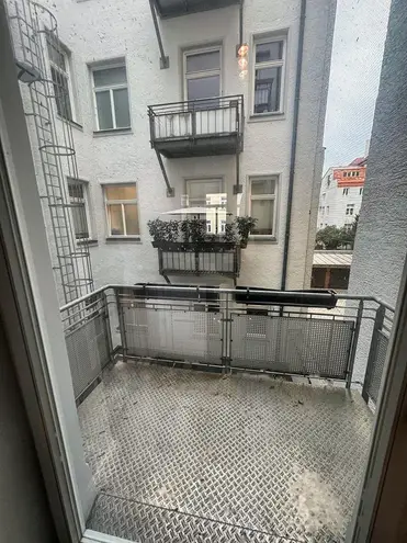 3 Zimmer Wohnung mit 110 m² in München – Bild 9