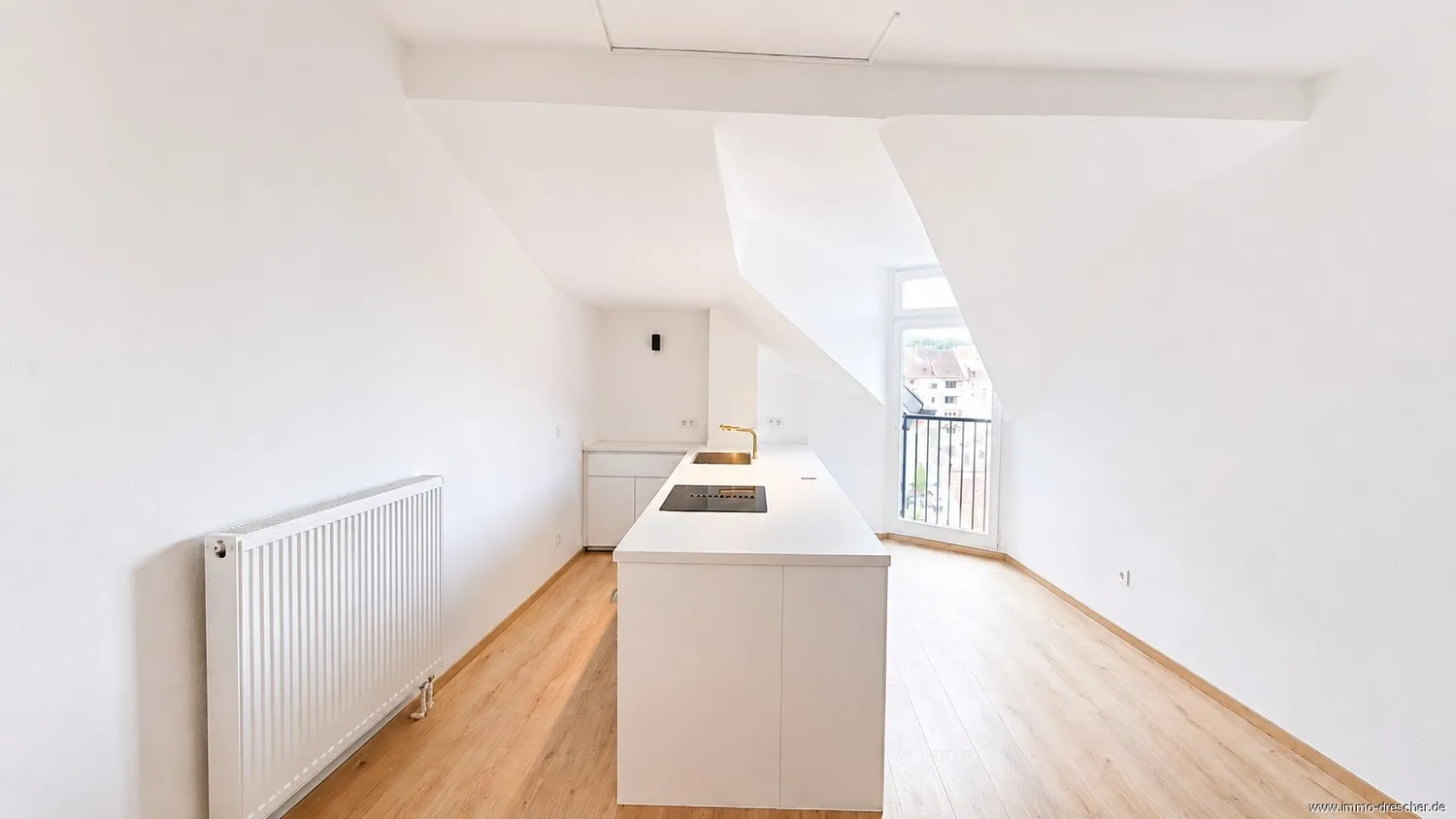 3 Zimmer Wohnung mit 105 m² in Saarbrücken – Bild 1