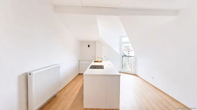 3 Zimmer Wohnung mit 105 m² in Saarbrücken – Bild 1