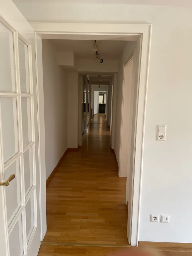 4 Zimmer Wohnung mit 143 m² in Baden-Baden – Bild 4