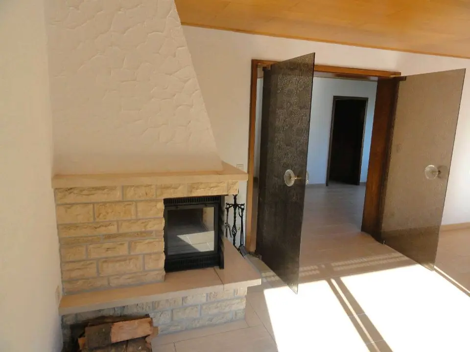 8 Zimmer Haus mit 170 m² in Würzburg – Bild 1