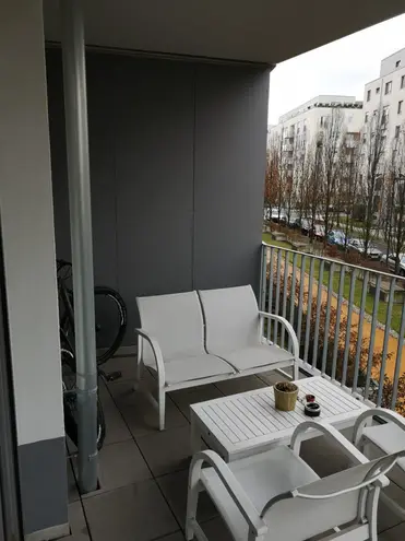 2 Zimmer Wohnung mit 83 m² in Frankfurt am Main – Bild 11