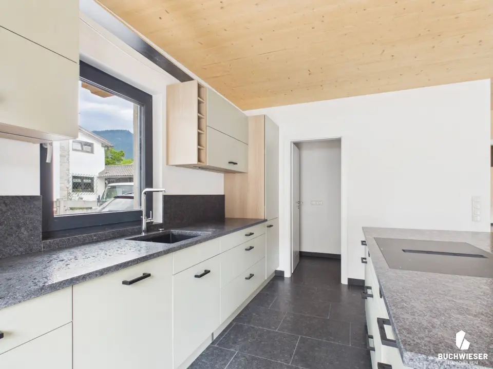 4 Zimmer Wohnung mit 132 m² in Garmisch-Partenkirchen – Bild 1