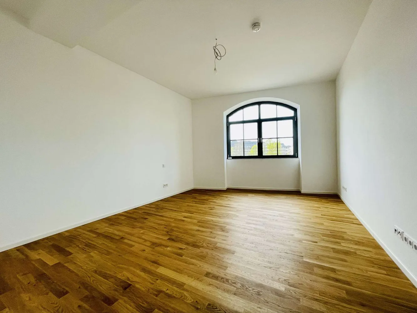 2 Zimmer Wohnung mit 79 m² in Mannheim – Bild 2
