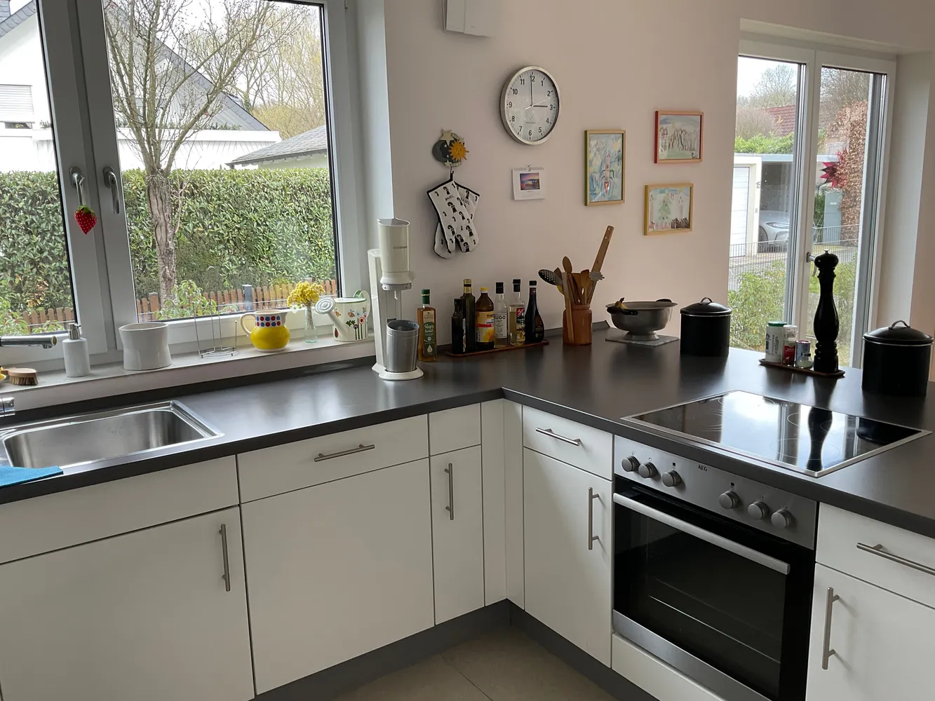 4 Zimmer Wohnung mit 140 m² in Bonn – Bild 1
