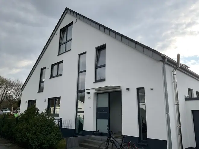 4 Zimmer Wohnung mit 140 m² in Bonn – Bild 2