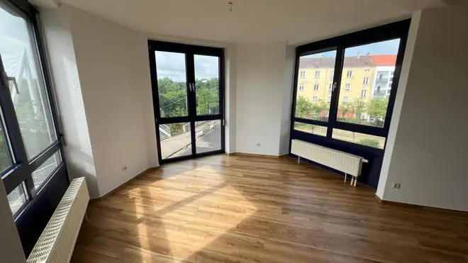 3 Zimmer Wohnung mit 82 m² in Saarbrücken – Bild 2