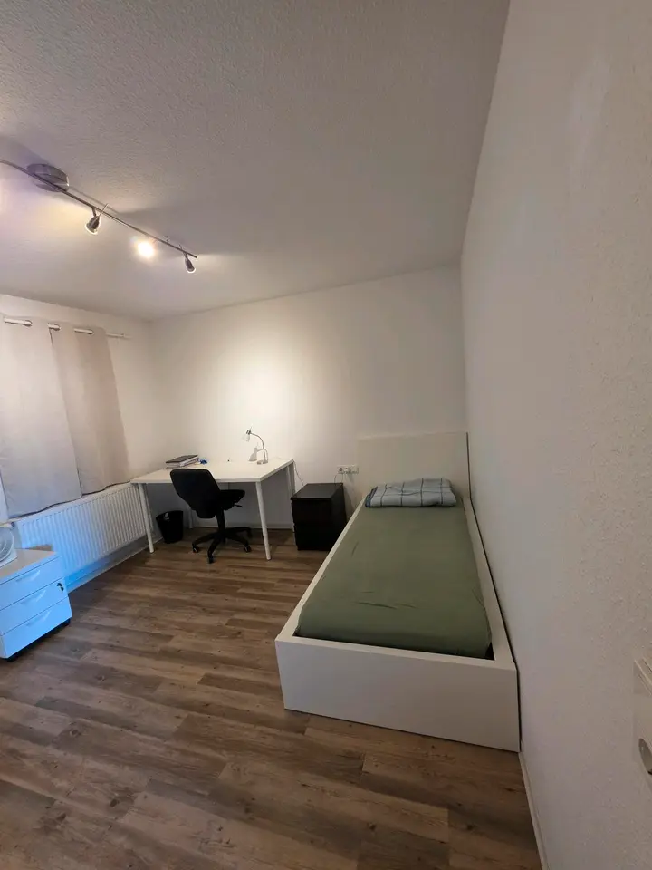 WG-Zimmer mit 18 m² in Aalen – Bild 3
