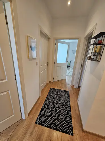 3 Zimmer Wohnung mit 95 m² in Oldenburg – Bild 2