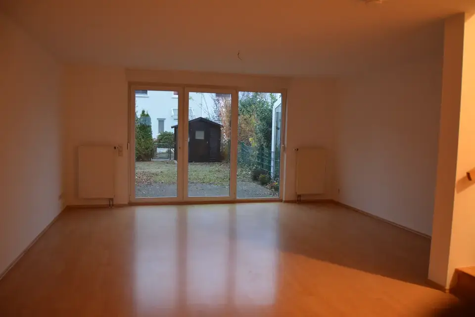 5 Zimmer Haus mit 126 m² in Wiesbaden – Bild 1